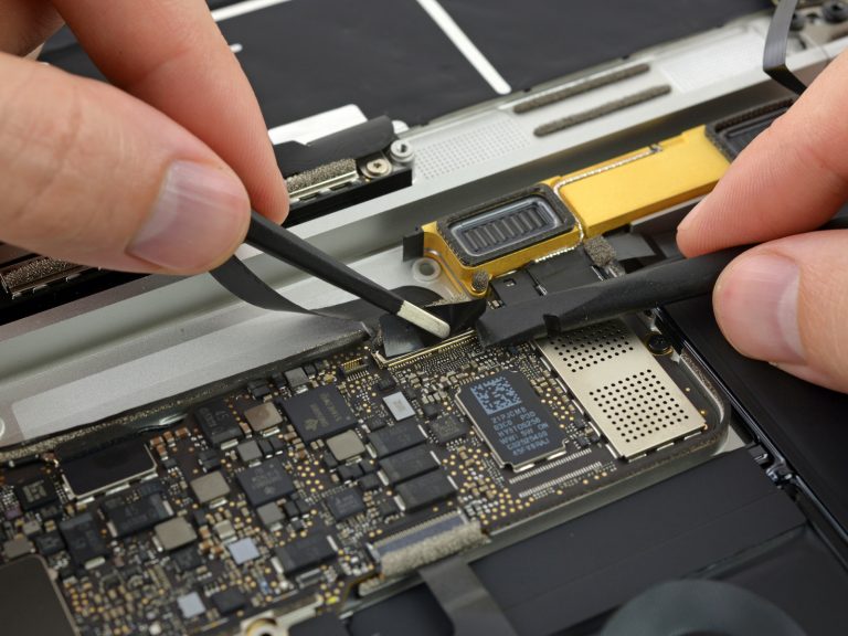 Reparatii laptopuri reparatii laptop service reparatii laptop Service laptopuri service laptopuri militari service laptopuri sector 6 service laptop sector 6 curatare laptop