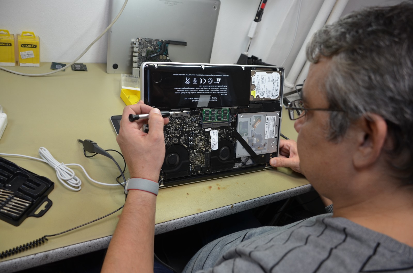reparatie pe placa de baza